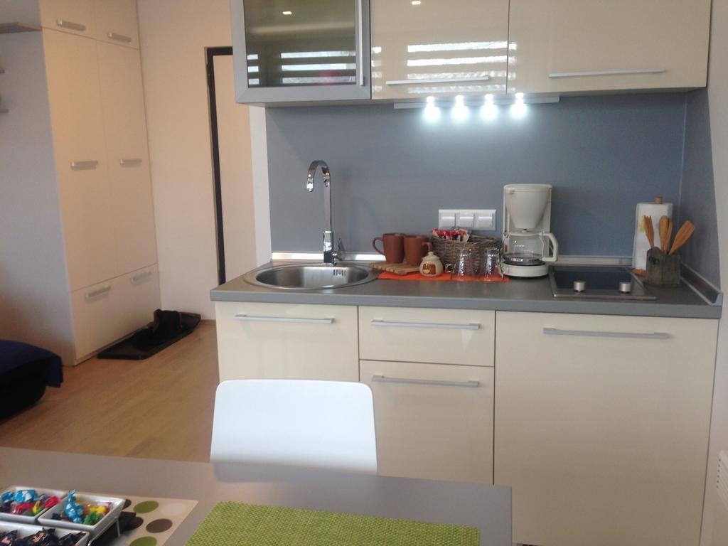 Dea'S Studio Apartment Saraievo Quarto foto