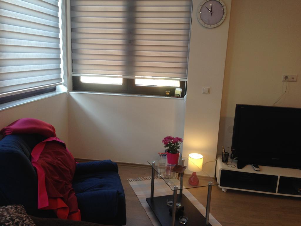 Dea'S Studio Apartment Saraievo Quarto foto
