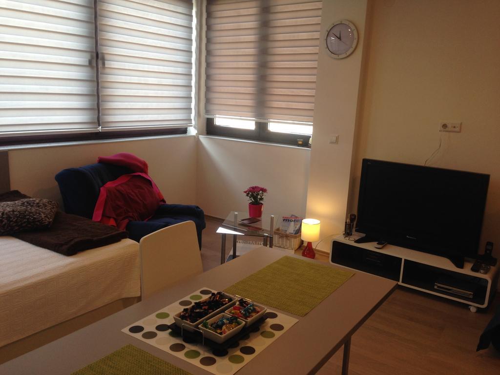 Dea'S Studio Apartment Saraievo Quarto foto